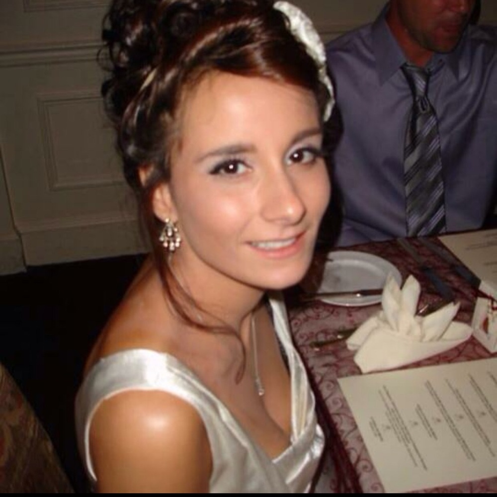 Meet your Posher, Caroline